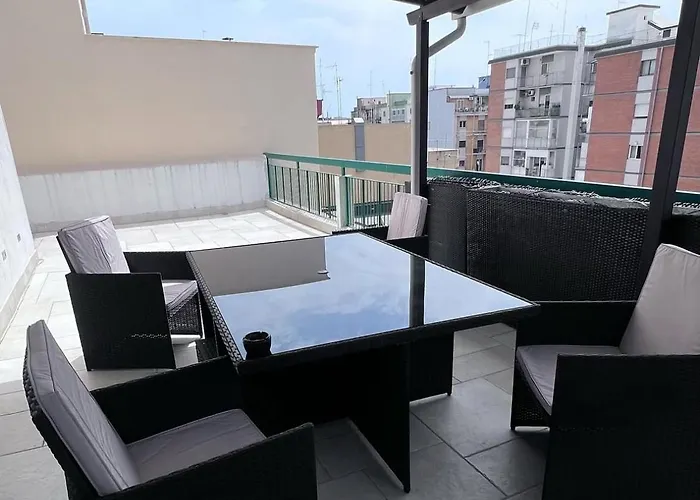 Ideal House * باري